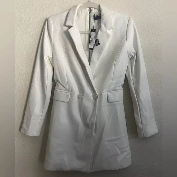 Alice and Olivia Faux Kyrie Tuxedo White Romper Jacket $495 New - Picture 2 of 11